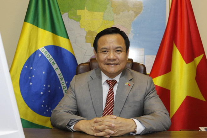 vna-dai-su-nghi.jpg